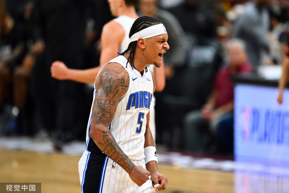 迷的期待中 迷的期待中