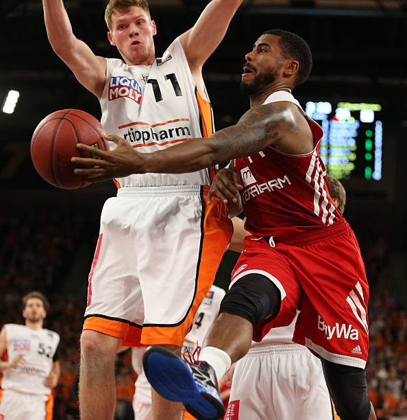 板凳深度 板凳深度